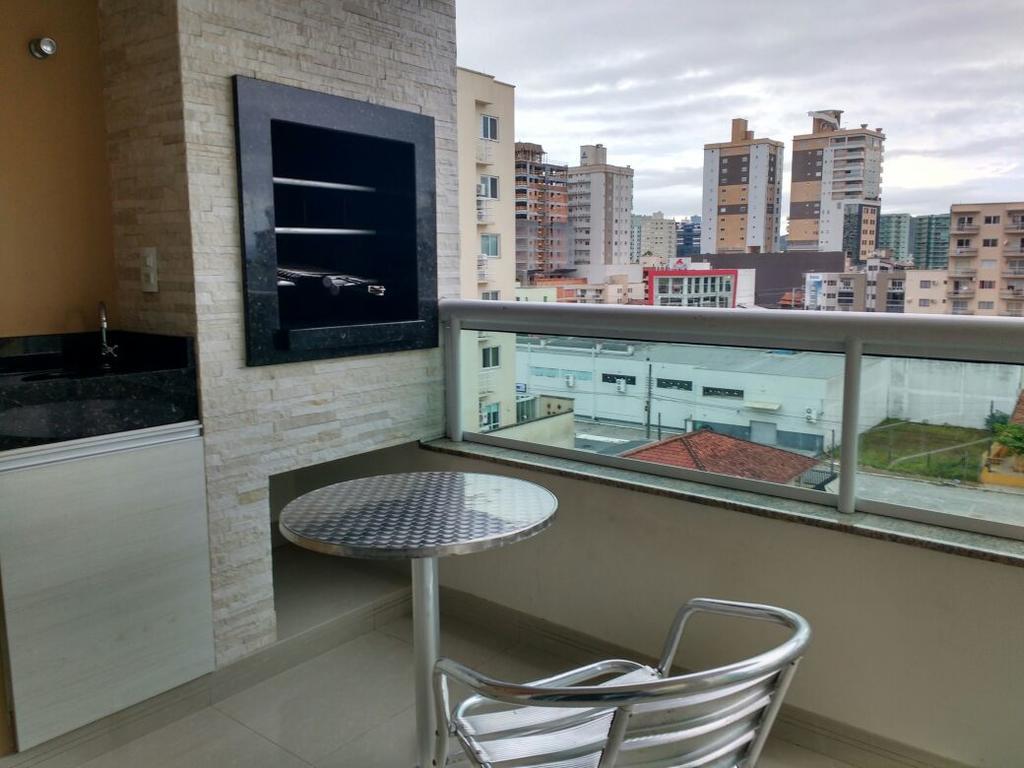 Edificio Piezzo de Mare Apartamento Meia Praia Exterior foto